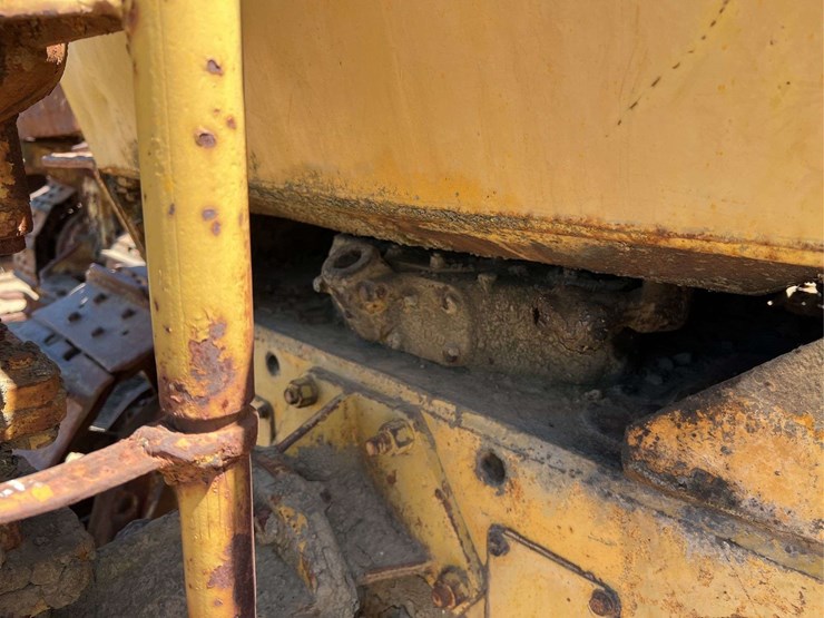 caterpillar-d6-image-84