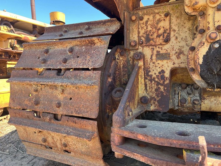 caterpillar-rd6-image-39