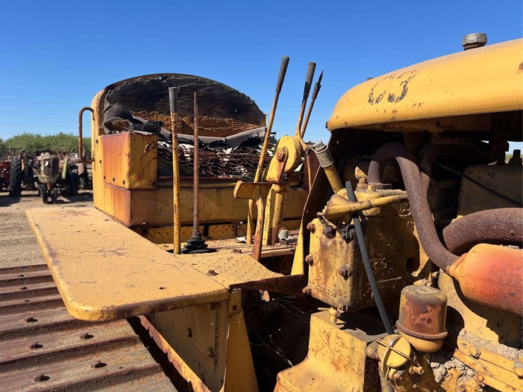 caterpillar-d6-image-59