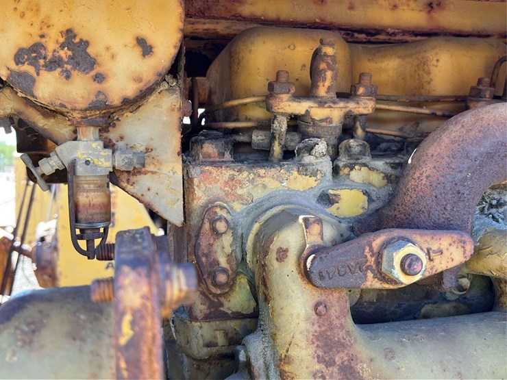 caterpillar-rd6-image-91