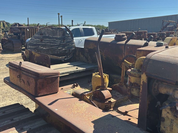 caterpillar-d4-image-47