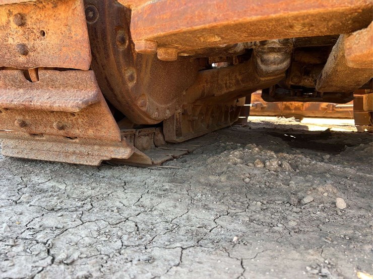 caterpillar-d6-image-87