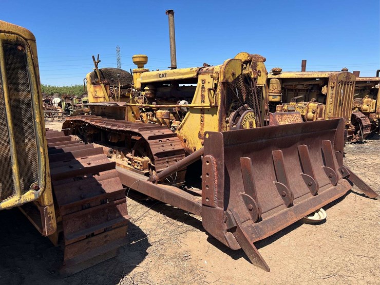 caterpillar-d6-image-5
