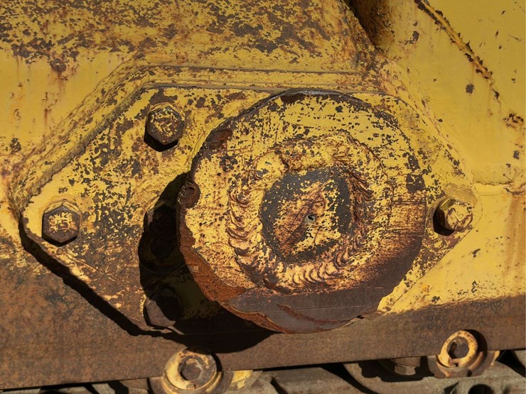 caterpillar-d9-image-70