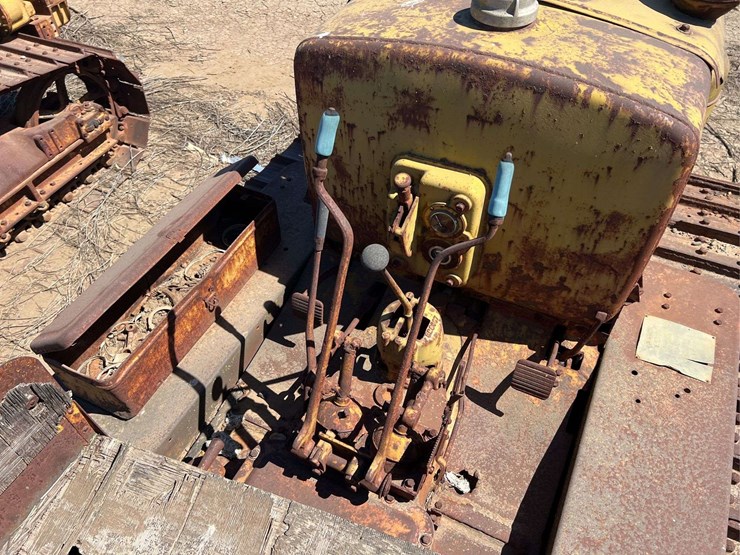 caterpillar-rd6-image-26