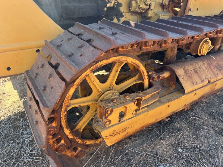 caterpillar-d6-image-86