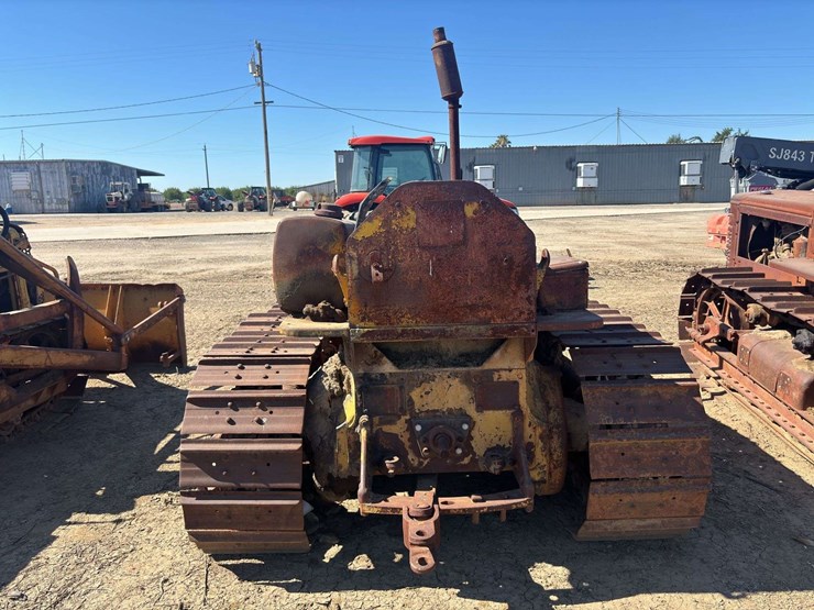caterpillar-d4-image-5