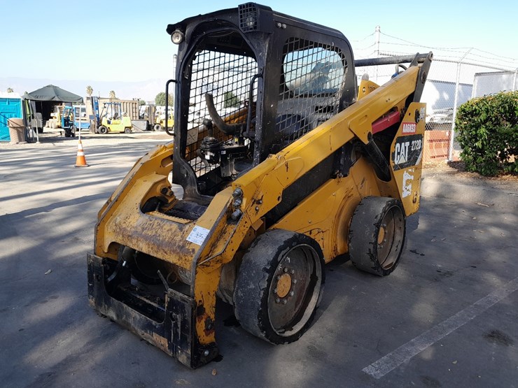 lot#--2015-caterpillar-skid-steer-loader-**buy-now**-image-2
