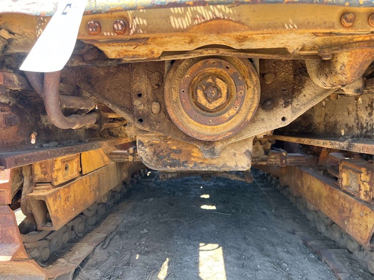 caterpillar-d6-image-69