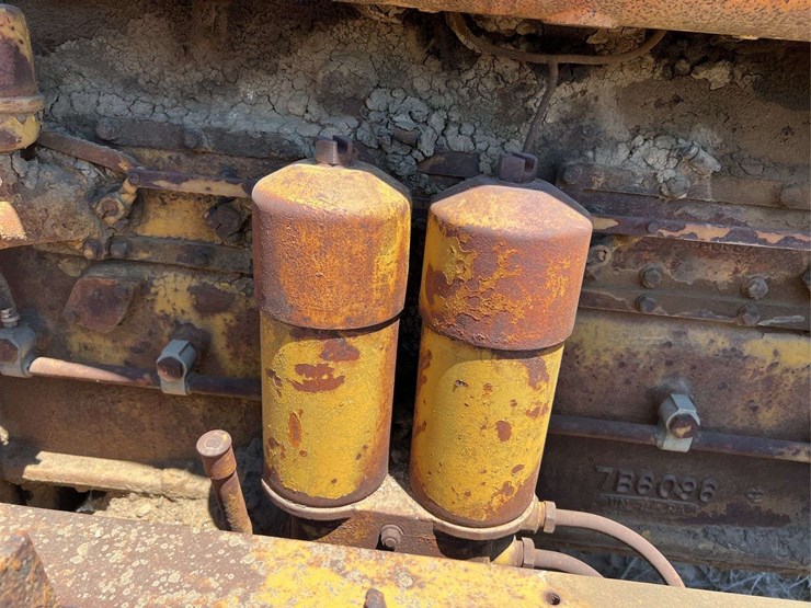 caterpillar-d6-image-47