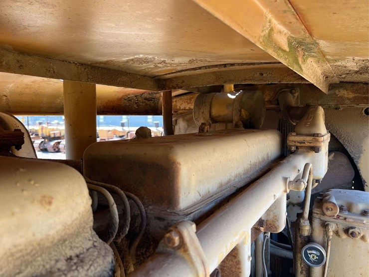 caterpillar-d8-image-43