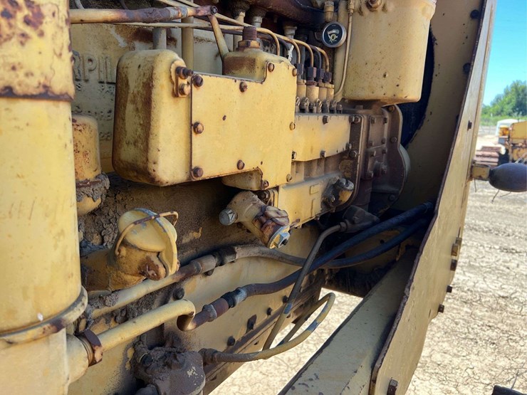 caterpillar-d8-image-49