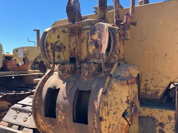 caterpillar-d8-image-34