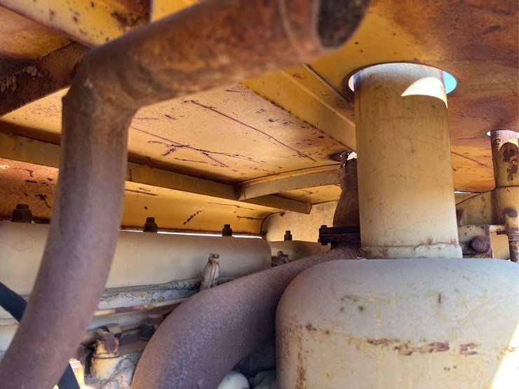 caterpillar-d8-image-57