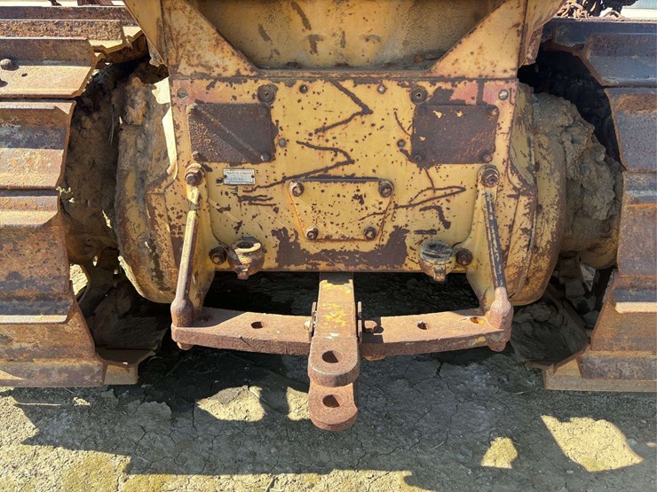 caterpillar-d4-image-26