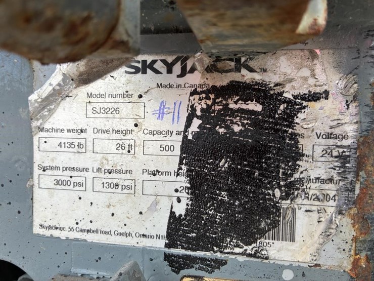 2004-skyjack-sjiii3226-image-13
