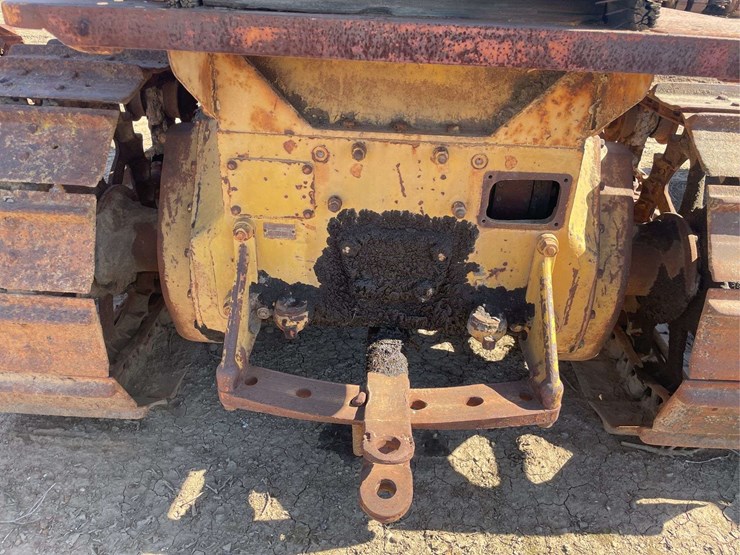 caterpillar-d4-image-24