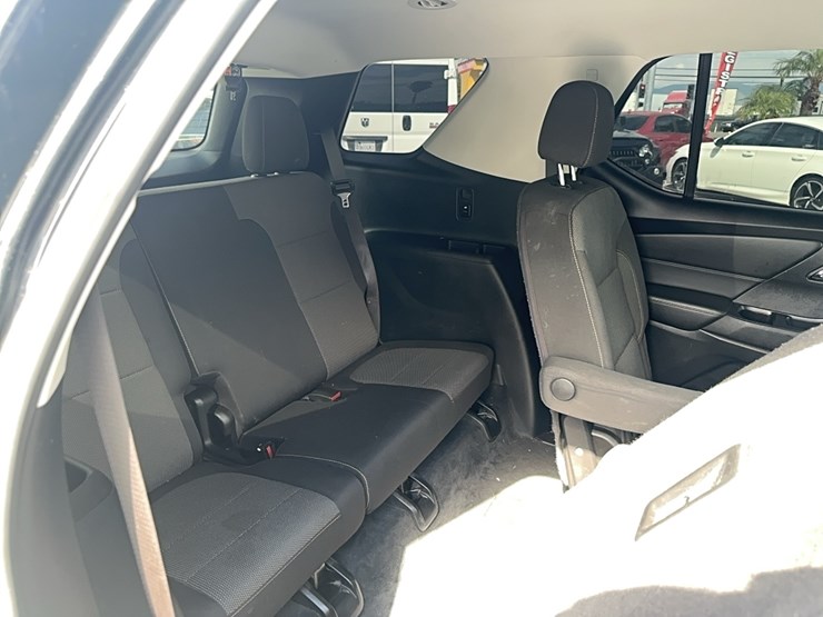 lot#-310-2020-chevy-traverse-**offsite**-buy-now-image-7