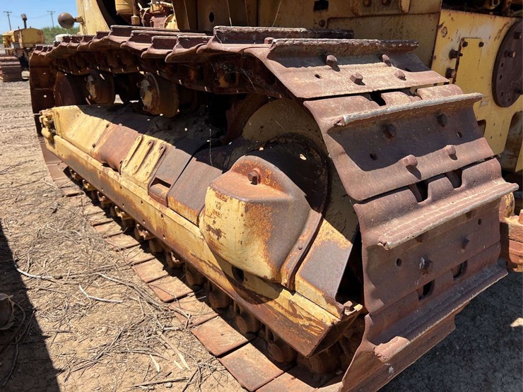 caterpillar-d8-image-85