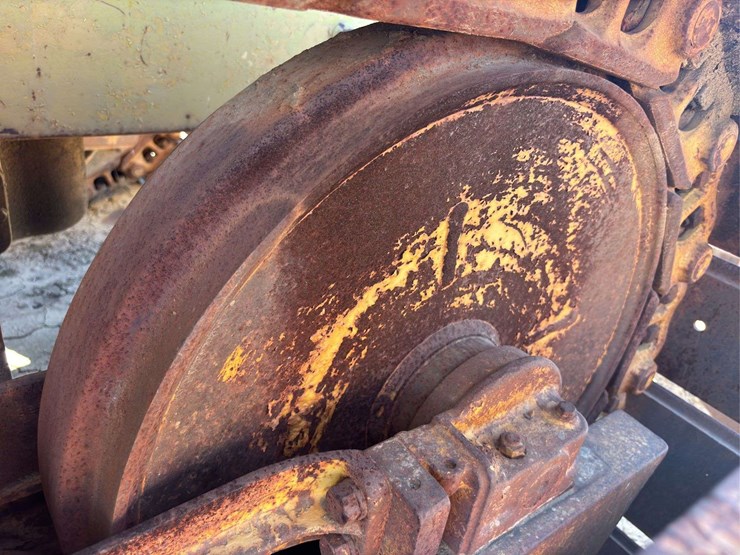caterpillar-d4-image-26