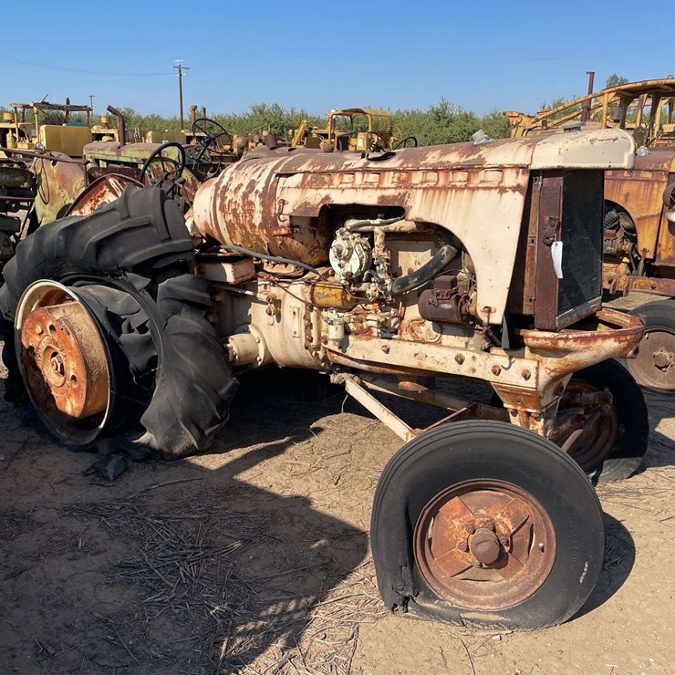 MINNEAPOLIS MOLINE UTS