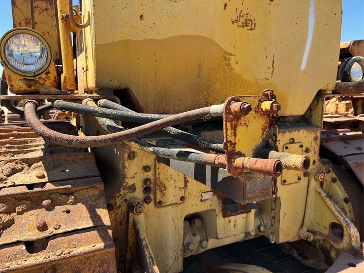 caterpillar-d8-image-95