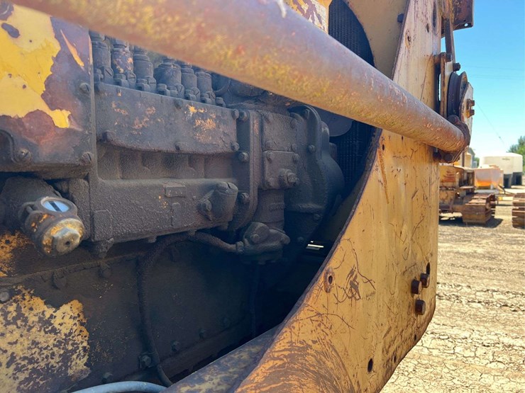 caterpillar-d8-image-57