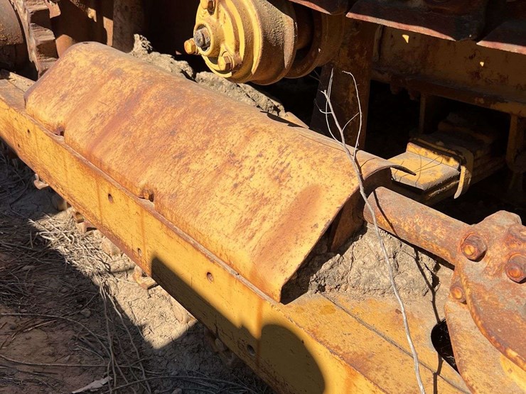 caterpillar-d6-image-69
