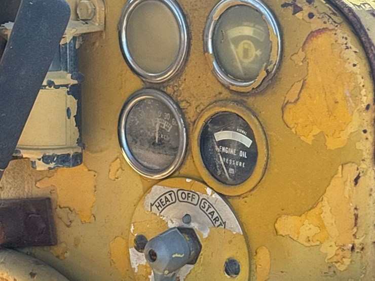 caterpillar-d4-image-63