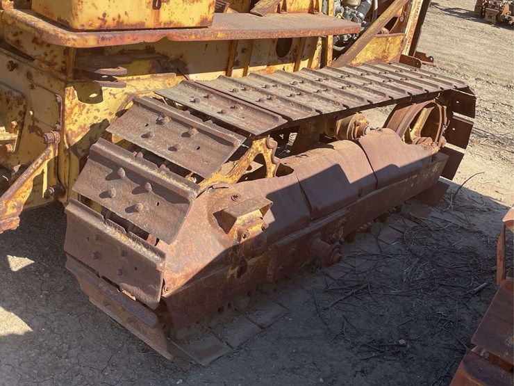 caterpillar-d4-image-25