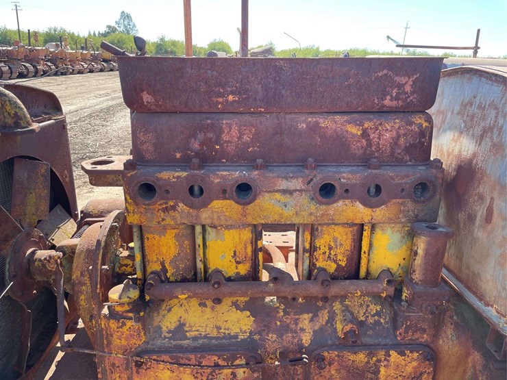 caterpillar-twenty-image-41