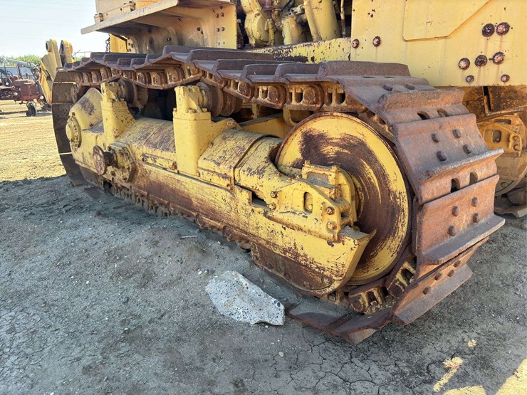 caterpillar-d9-image-31