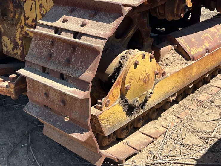 caterpillar-d6-image-104