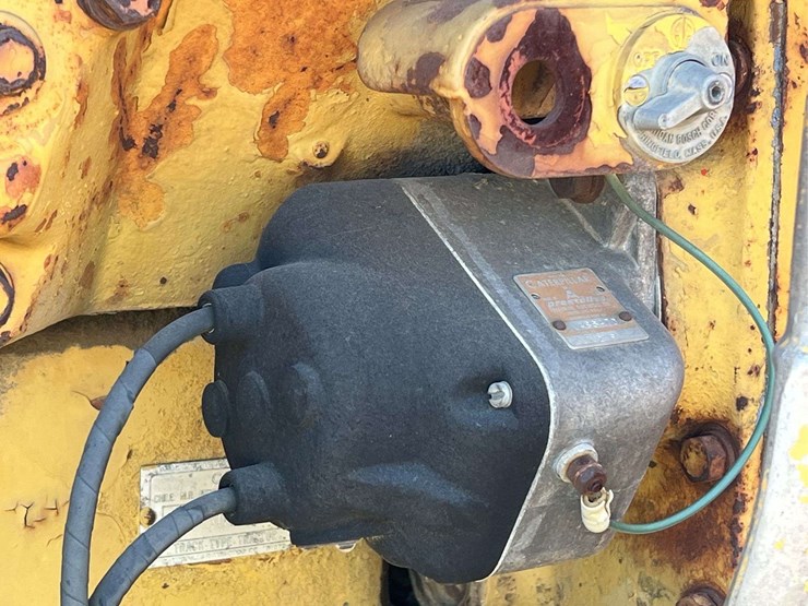 caterpillar-d6-image-86
