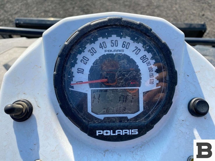 2014-polaris-sportsman-570-efi-image-31