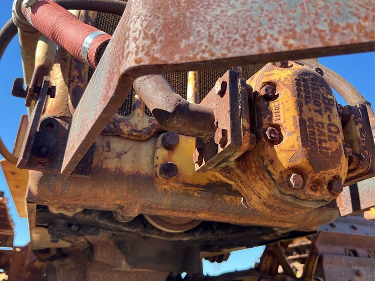 caterpillar-d4-image-61