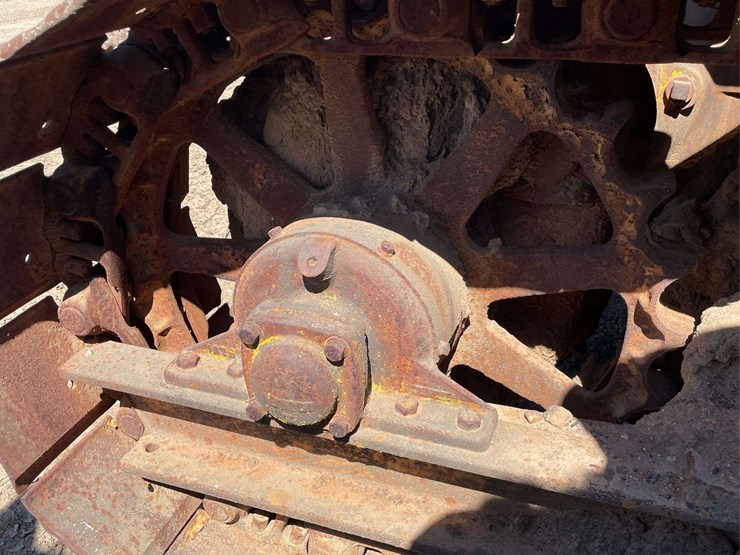 caterpillar-rd6-image-27