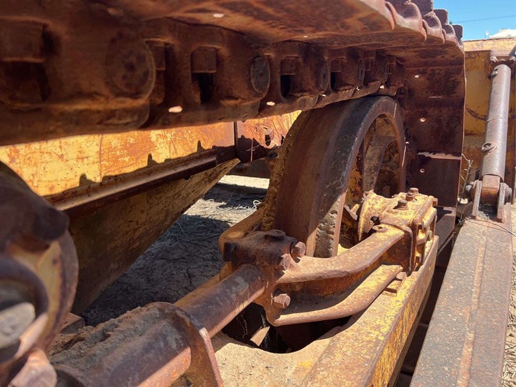 caterpillar-d6-image-98