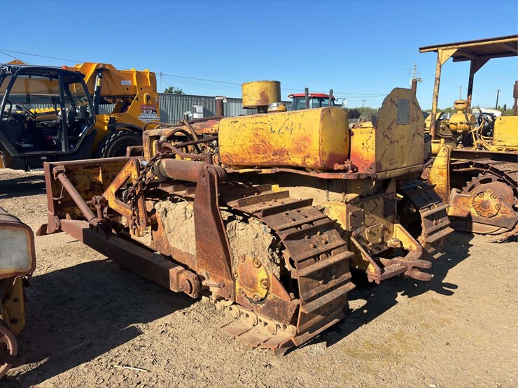 caterpillar-d4-image-3