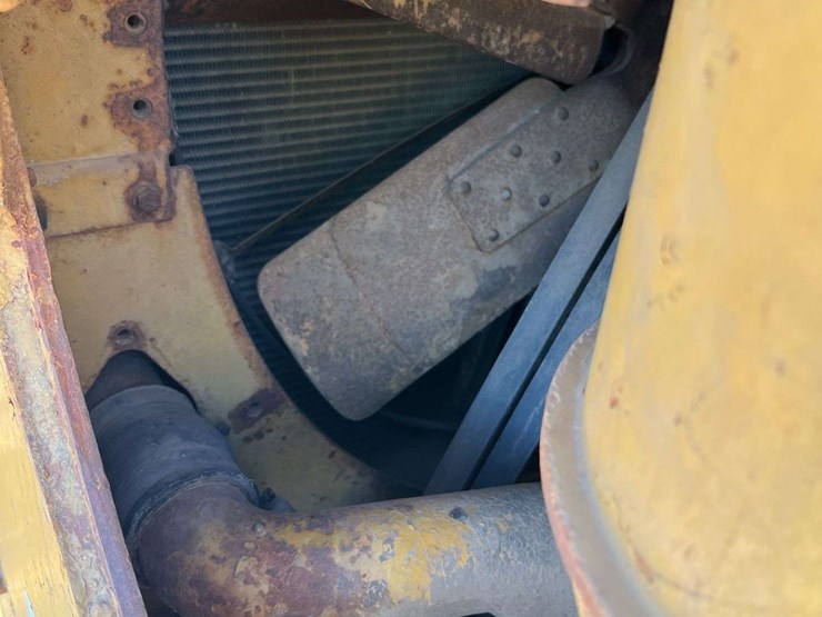 caterpillar-d9g-image-54