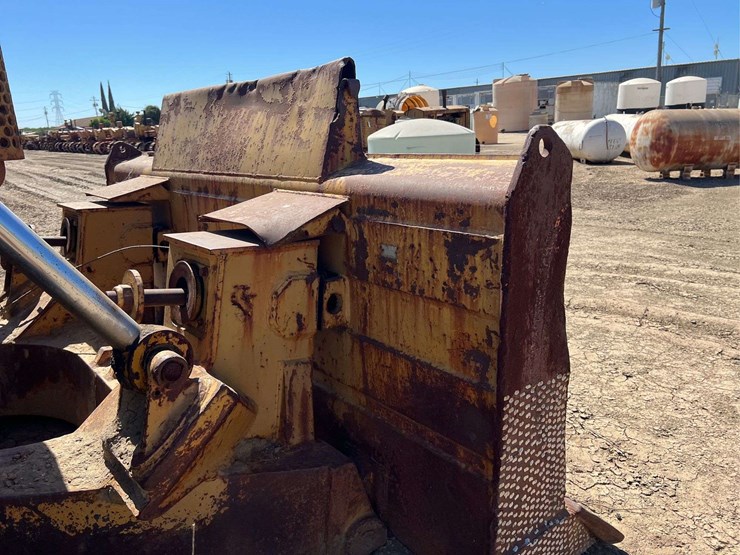 caterpillar-d9g-image-103