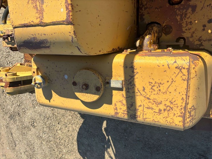 caterpillar-d9-image-124
