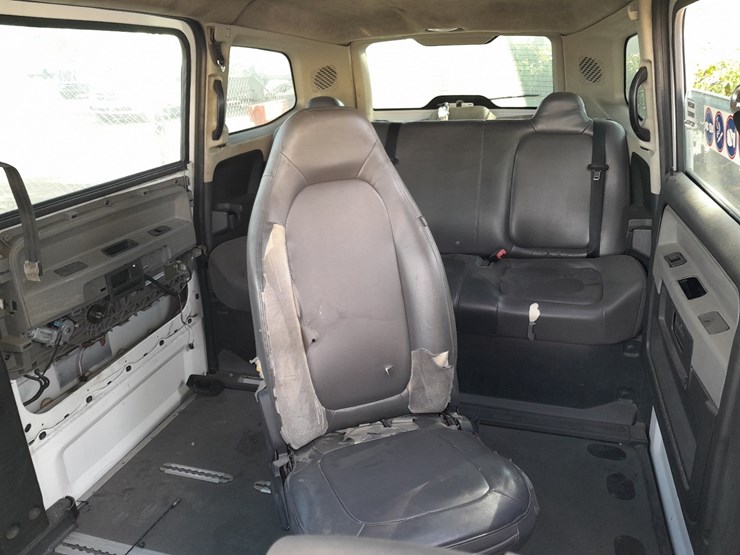 lot#---2012-vpg-mv-1-handicap-van-image-7