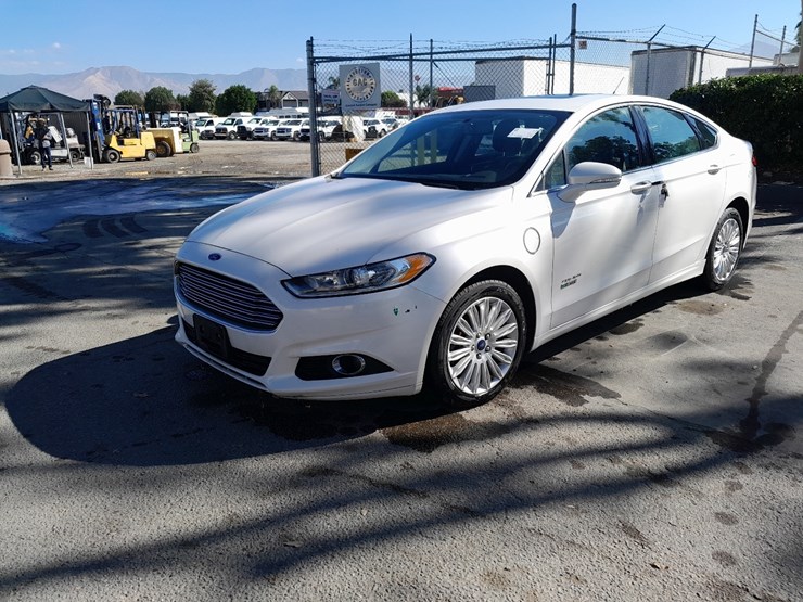 lot#---2014-ford-fusion-4d-sedan-image-2