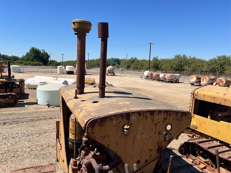 caterpillar-d8-image-15