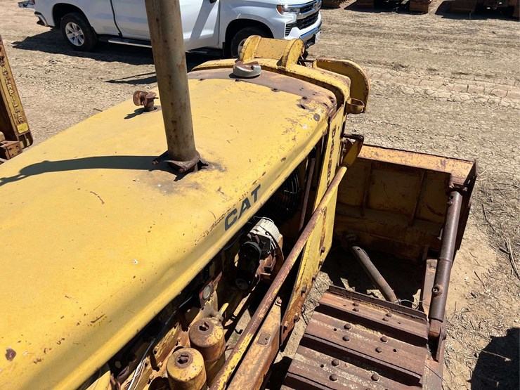 caterpillar-d6-image-38