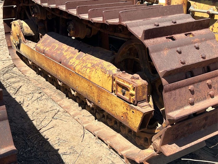 caterpillar-d6-image-111