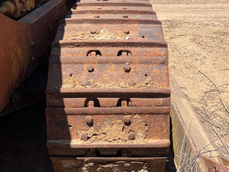 caterpillar-d8-image-61