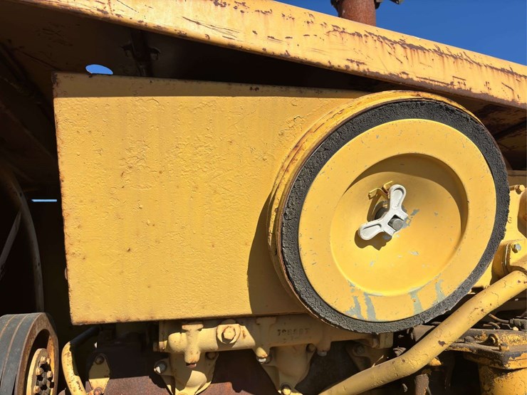 caterpillar-d9-image-85