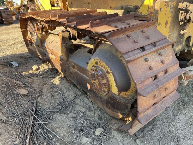 caterpillar-d8-image-22